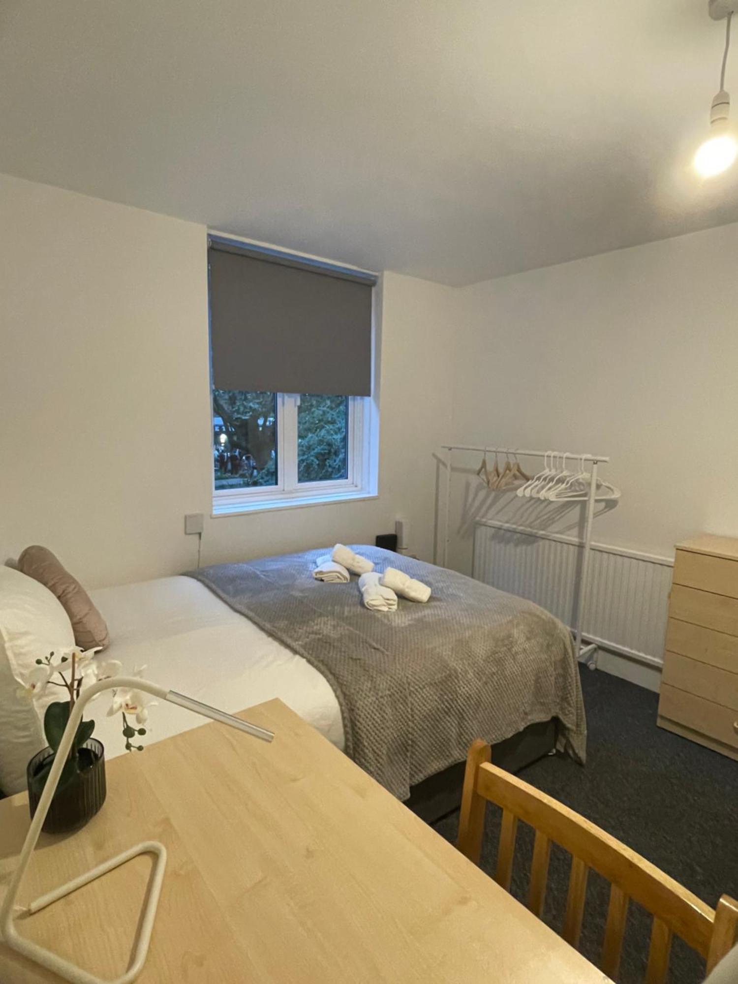 Lovely Triple And Quadruple Rooms In Euston & Square In Central Londen Buitenkant foto