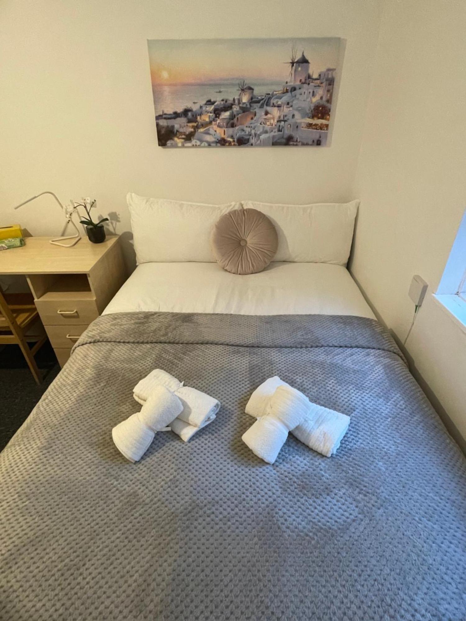Lovely Triple And Quadruple Rooms In Euston & Square In Central Londen Buitenkant foto